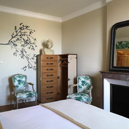 Bed and Breakfast Les Visages Des Tournelles à Reims Extérieur photo